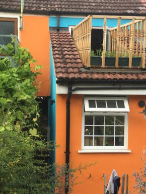 Quaint, Alternative, Cosy